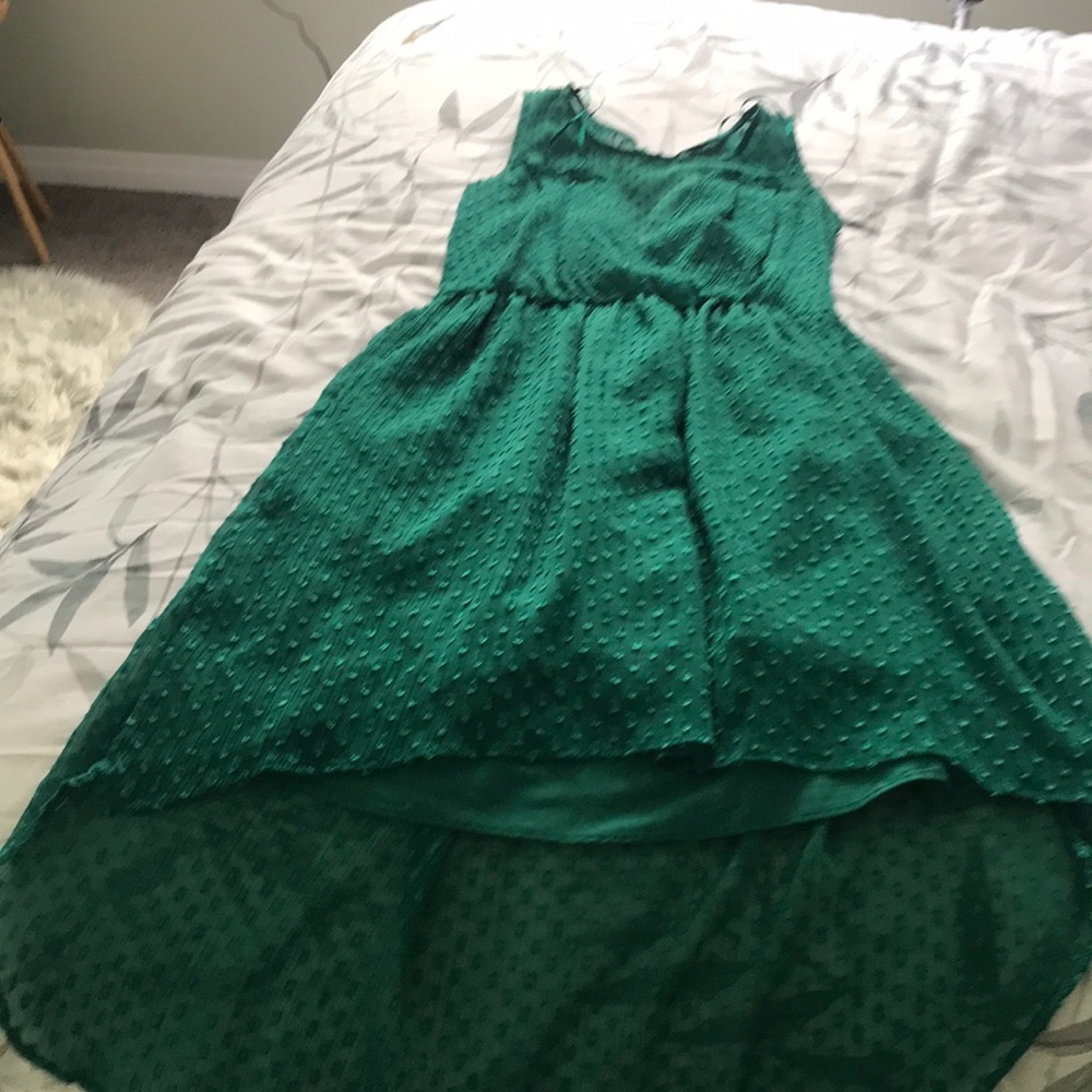 Sleeveless Green polkadot dress